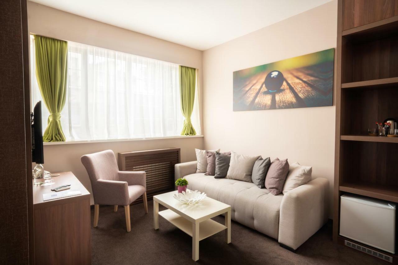 Veneti Suites Beograd Bagian luar foto